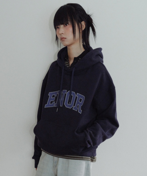 EN OR（エンオール）の「[CORE] ENOR CORE HOODIE - NAVY（パーカー・レディース・その他・FREE）」の3枚目の写真