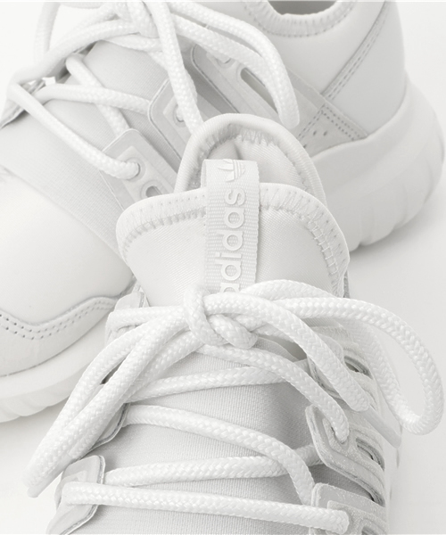 adidas（アディダス）の「オリジナルス チュブラー　ラディアル [TUBULAR RDL]（スニーカー・メンズ・ブラック/ホワイト・30.0cm/28.0cm/29.0cm/27.5cm/25.5cm/26.5cm/29.5cm/26.0cm/27.0cm/28.5cm）」の6枚目の写真
