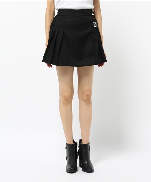 WEGO（ウィゴー）の「WEGO/ラッププリーツミニスカパン（スカート・レディース・グリーン系その他2/レッド系その他2/杢グレー/ブラック/パープル系その他2・FREE）」の6枚目の写真