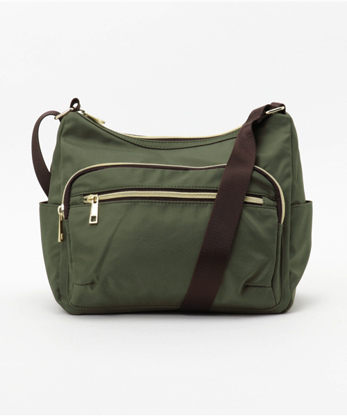 BASE（ベース）の「軽量 ナイロン ショルダーバッグ（ショルダーバッグ・レディース・グレー/ピンク/ベージュ/マスタード/カーキ/ボルドー/ダークブルー/ブラック/ネイビー/グレー系その他/グリーン/ブラウン系その他/ピンク系その他・FREE）」の7枚目の写真