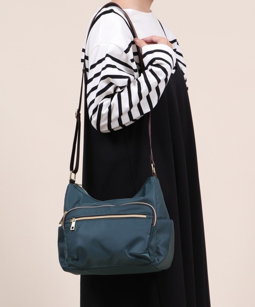 BASE（ベース）の「軽量 ナイロン ショルダーバッグ（ショルダーバッグ・レディース・グレー/ピンク/ベージュ/マスタード/カーキ/ボルドー/ダークブルー/ブラック/ネイビー/グレー系その他/グリーン/ブラウン系その他/ピンク系その他・FREE）」の9枚目の写真