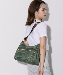 軽量 ナイロン ショルダーバッグ