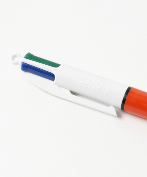 HIGHTIDE（ハイタイド）の「BIC ビック 4色ボールペン（ペン類・レディース・その他・FREE）」の2枚目の写真