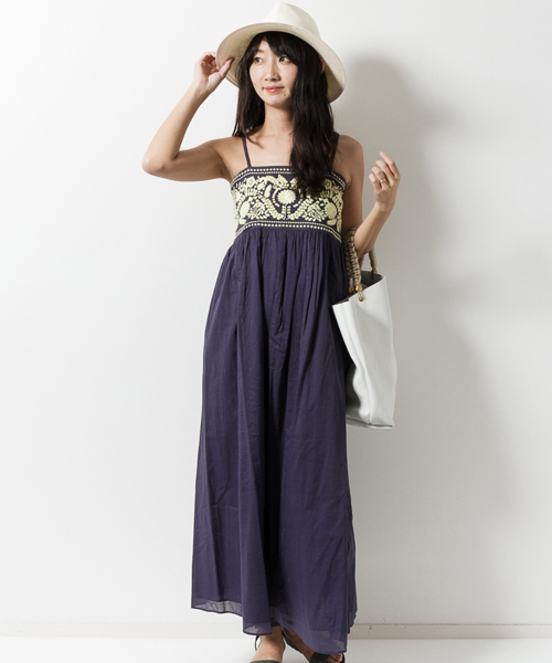 navasana（ナバアサナ）の「navasanaメキシカン刺繍マキシワンピース/712-NAJ-N102-OP130（ワンピース・レディース・ブルー/アイボリー/グレー/ブラック/ネイビー/ブラック系その他/ライトベージュ/ライトブルー・FREE）」の7枚目の写真