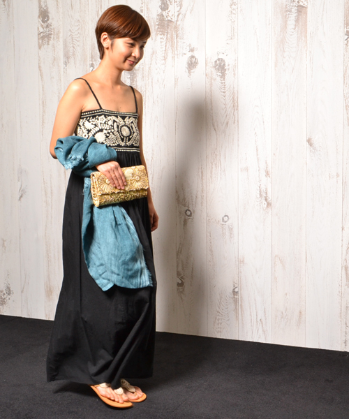 navasana（ナバアサナ）の「navasanaメキシカン刺繍マキシワンピース/712-NAJ-N102-OP130（ワンピース・レディース・ブルー/アイボリー/グレー/ブラック/ネイビー/ブラック系その他/ライトベージュ/ライトブルー・FREE）」の18枚目の写真