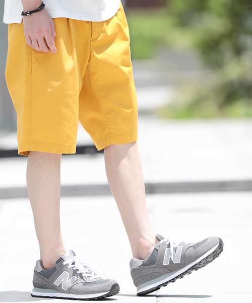 WEGO（ウィゴー）の「WEGO/タックチノショーツ（チノパンツ・メンズ・ホワイト/ブラック/レッド/ロイヤルブルー/マスタード/ベージュ・LARGE/SMALL/X-LARGE/MEDIUM）」の5枚目の写真