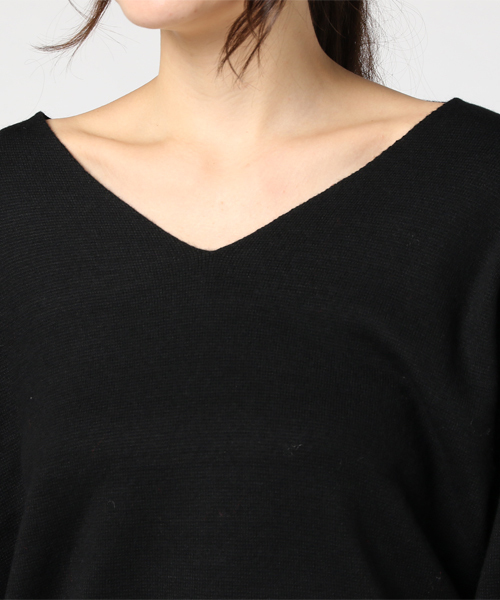 RIVE DROITE（リヴドロワ）の「ミラノリブVネックニット（ニット/セーター・レディース・ホワイト/ブラック/パープル・FREE）」の6枚目の写真