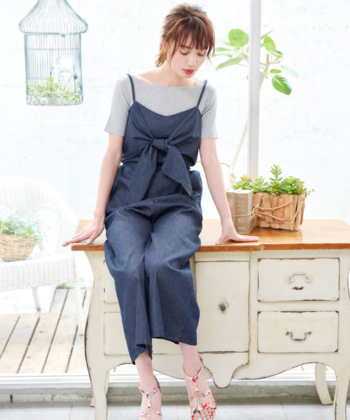 KOBE LETTUCE（コウベレタス）の「フロントリボンキャミオールインワン（つなぎ/オールインワン・レディース・ブラック/ベージュ/ネイビー/ホワイト系その他/ブルー系その他/ピンク系その他/ブラック系その他2/ブラック系その他3/ホワイト系その他2/インディゴブルー/カーキ/クリーム/イエロー系その他/ライトベージュ/モカ/グリーン系その他・FREE）」の13枚目の写真