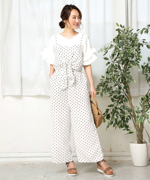 KOBE LETTUCE（コウベレタス）の「フロントリボンキャミオールインワン（つなぎ/オールインワン・レディース・ブラック/ベージュ/ネイビー/ホワイト系その他/ブルー系その他/ピンク系その他/ブラック系その他2/ブラック系その他3/ホワイト系その他2/インディゴブルー/カーキ/クリーム/イエロー系その他/ライトベージュ/モカ/グリーン系その他・FREE）」の3枚目の写真