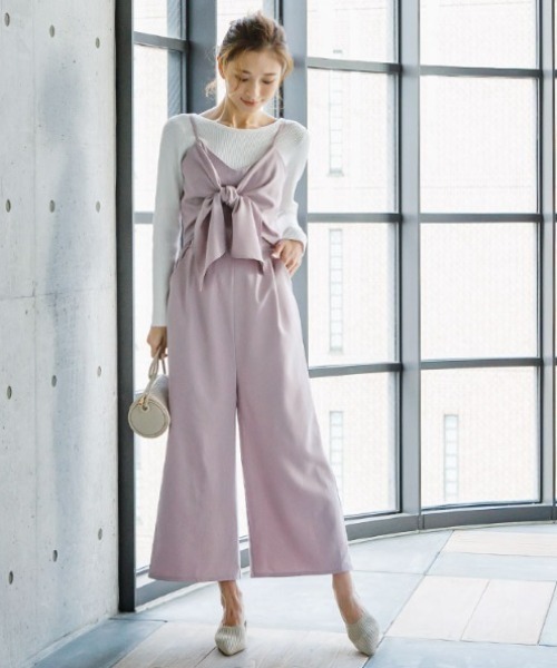 KOBE LETTUCE（コウベレタス）の「フロントリボンキャミオールインワン（つなぎ/オールインワン・レディース・ブラック/ベージュ/ネイビー/ホワイト系その他/ブルー系その他/ピンク系その他/ブラック系その他2/ブラック系その他3/ホワイト系その他2/インディゴブルー/カーキ/クリーム/イエロー系その他/ライトベージュ/モカ/グリーン系その他・FREE）」の16枚目の写真