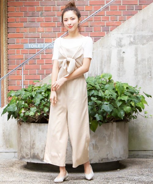 KOBE LETTUCE（コウベレタス）の「フロントリボンキャミオールインワン（つなぎ/オールインワン・レディース・ブラック/ベージュ/ネイビー/ホワイト系その他/ブルー系その他/ピンク系その他/ブラック系その他2/ブラック系その他3/ホワイト系その他2/インディゴブルー/カーキ/クリーム/イエロー系その他/ライトベージュ/モカ/グリーン系その他・FREE）」の10枚目の写真