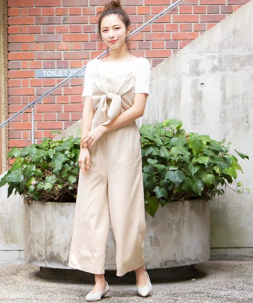 KOBE LETTUCE（コウベレタス）の「フロントリボンキャミオールインワン（つなぎ/オールインワン・レディース・ブラック/ベージュ/ネイビー/ホワイト系その他/ブルー系その他/ピンク系その他/ブラック系その他2/ブラック系その他3/ホワイト系その他2/インディゴブルー/カーキ/クリーム/イエロー系その他/ライトベージュ/モカ/グリーン系その他・FREE）」の9枚目の写真