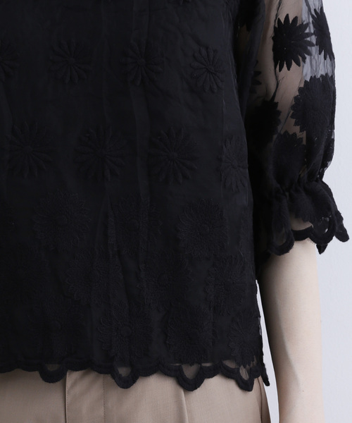 merlot plus(メルロープリュス)の「フラワー刺繍シアーブラウス1309(シャツ/ブラウス・レディース・ブルーグレー/オレンジ/ホワイト/ブラック・FREE)」の14枚目の写真