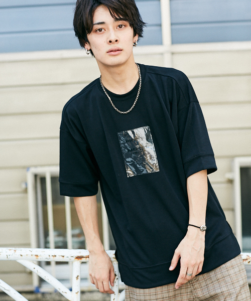 kutir（クティール）の「ponte clearlogo TEE/ ポンチビニールロゴビッグトップス（Tシャツ/カットソー・メンズ・ブラック/オフホワイト・MEDIUM/LARGE）」の2枚目の写真