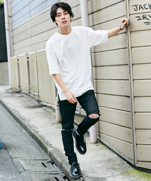 kutir（クティール）の「ponte clearlogo TEE/ ポンチビニールロゴビッグトップス（Tシャツ/カットソー・メンズ・ブラック/オフホワイト・MEDIUM/LARGE）」の4枚目の写真