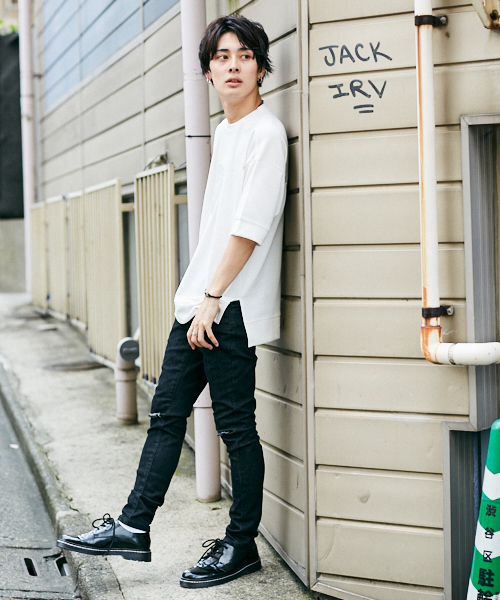 kutir（クティール）の「ponte clearlogo TEE/ ポンチビニールロゴビッグトップス（Tシャツ/カットソー・メンズ・ブラック/オフホワイト・MEDIUM/LARGE）」の17枚目の写真