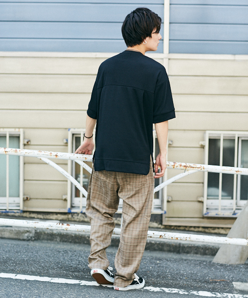 kutir（クティール）の「ponte clearlogo TEE/ ポンチビニールロゴビッグトップス（Tシャツ/カットソー・メンズ・ブラック/オフホワイト・MEDIUM/LARGE）」の8枚目の写真