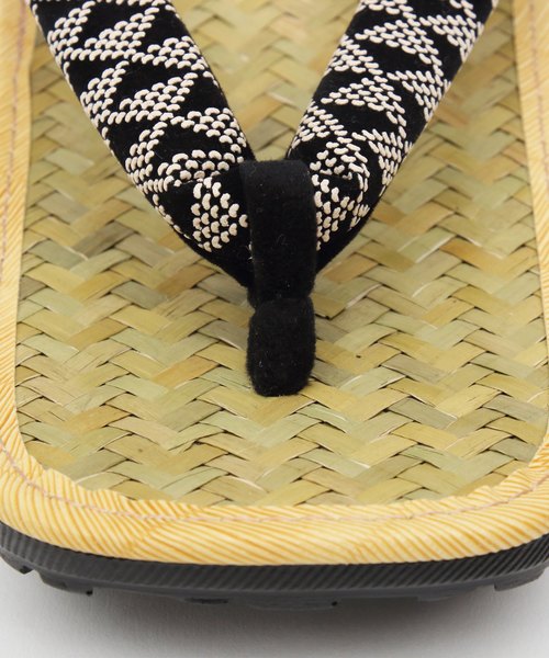 ８(eight)（エイト）の「網代 PUレザー雪駄 セッタ 紳士用 男性（和装小物・メンズ・A/D/B/C・X-LARGE/XX-LARGE/LARGE）」の13枚目の写真