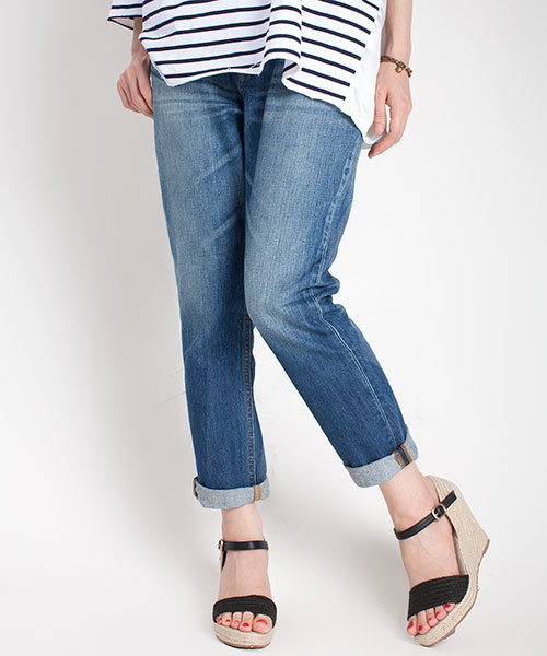 NANO universe（ナノユニバース）の「FF/9分丈テーパードデニム（デニムパンツ・レディース・ブルー/インディゴブルー・34/36/38）」の2枚目の写真