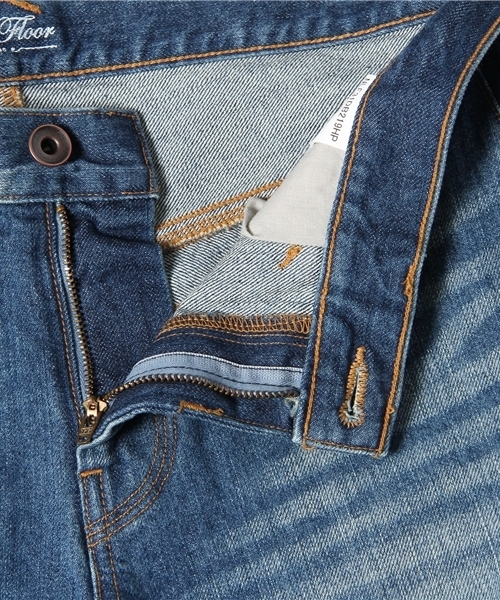 NANO universe（ナノユニバース）の「FF/9分丈テーパードデニム（デニムパンツ・レディース・ブルー/インディゴブルー・34/36/38）」の11枚目の写真