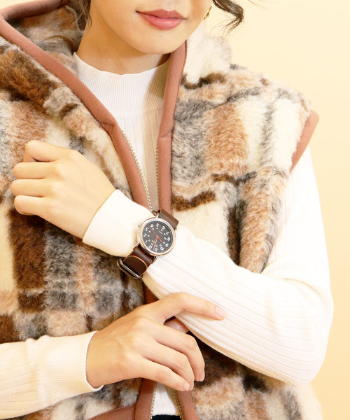 COLD BREAKER（コールドブレーカー）の「【 COLD BREAKER / コールドブレイカー 】 # ROBBY ジップアップ フード付きボアベスト（ベスト・レディース・ベージュ/ブラック/チャコールグレー/レッド/ブラウン/ナチュラル/ネイビー/ブラウン系その他・X-LARGE）」の17枚目の写真