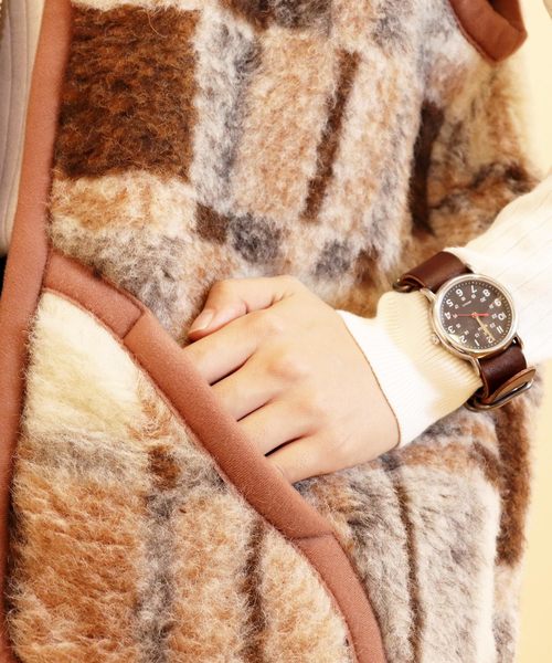 COLD BREAKER（コールドブレーカー）の「【 COLD BREAKER / コールドブレイカー 】 # ROBBY ジップアップ フード付きボアベスト（ベスト・レディース・ベージュ/ブラック/チャコールグレー/レッド/ブラウン/ナチュラル/ネイビー/ブラウン系その他・X-LARGE）」の19枚目の写真