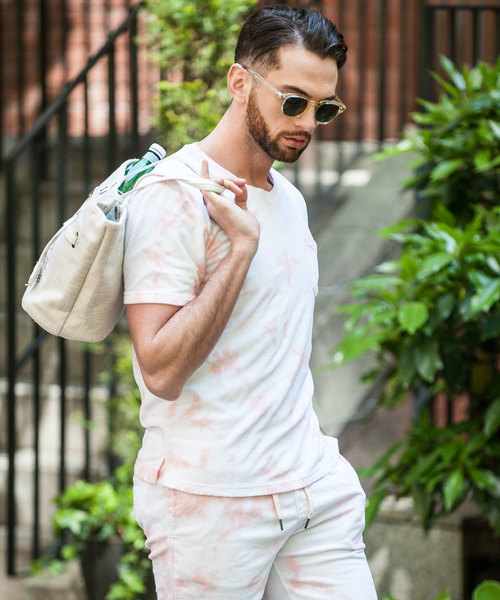 NEW GENTLEMAN(ニュージェントルマン)の「COTTON CANDY(コットンキャンディー)タイダイ パイル Vネック Tシャツ(Tシャツ/カットソー・メンズ・サックスブルー/ピンク・M/L)」の1枚目の写真