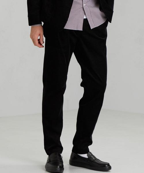 green label relaxing（グリーンレーベルリラクシング）の「CM CI コーデュロイ 1プリーツ ユーティリティーパンツ テーパード＜機能性 / ストレッチ＞（その他パンツ・メンズ・ブラック/ネイビー/その他1/ダークブラウン・SMALL/X-LARGE/LARGE/MEDIUM）」の2枚目の写真