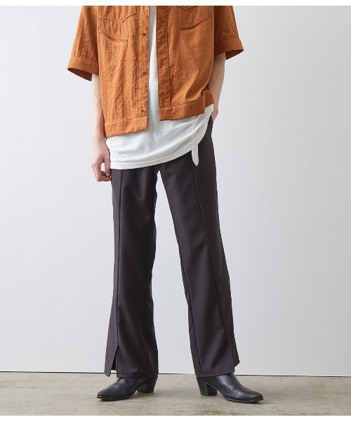 JUNRED（ジュンレッド）の「【WEB別注】センタースリットセミフレアパンツ（スラックス・メンズ・ブラック/ブラウン・S/M/L）」の9枚目の写真