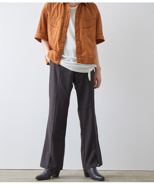 JUNRED（ジュンレッド）の「【WEB別注】センタースリットセミフレアパンツ（スラックス・メンズ・ブラック/ブラウン・S/M/L）」の10枚目の写真