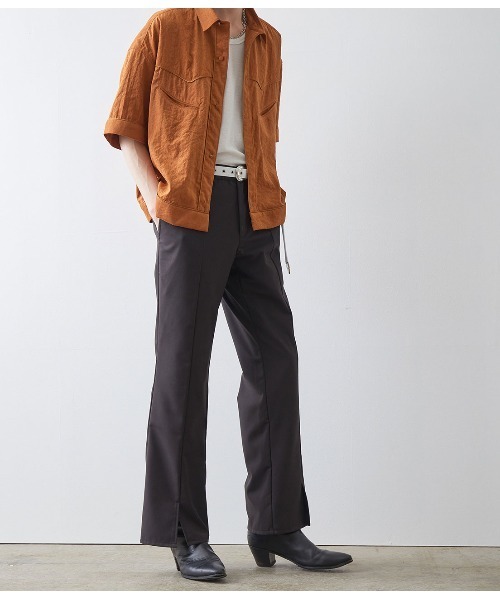 JUNRED（ジュンレッド）の「【WEB別注】センタースリットセミフレアパンツ（スラックス・メンズ・ブラック/ブラウン・S/M/L）」の12枚目の写真