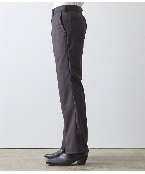 JUNRED（ジュンレッド）の「【WEB別注】センタースリットセミフレアパンツ（スラックス・メンズ・ブラック/ブラウン・S/M/L）」の17枚目の写真