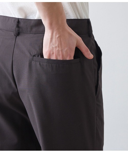 JUNRED（ジュンレッド）の「【WEB別注】センタースリットセミフレアパンツ（スラックス・メンズ・ブラック/ブラウン・S/M/L）」の20枚目の写真