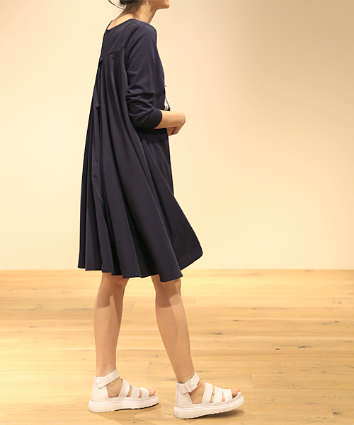 Dr. Martens（ドクターマーチン）の「CHUNKY STRAP SANDAL (Dr.Martens)（サンダル・レディース・ホワイト/ブラック・4/5）」の13枚目の写真