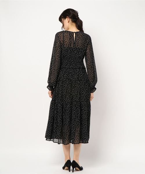 FEERICHELU(フェリーシェル)の「ロングワンピース シフォン シャーリング&ティアード FEERICHELU(ワンピース・レディース・ミント/ブラック/ブラウン・F)」の11枚目の写真