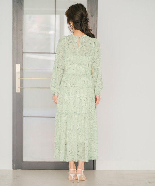 FEERICHELU(フェリーシェル)の「ロングワンピース シフォン シャーリング&ティアード FEERICHELU(ワンピース・レディース・ミント/ブラック/ブラウン・F)」の8枚目の写真