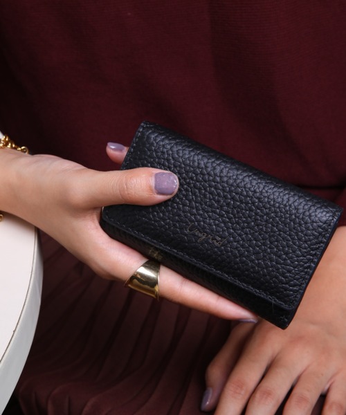 Ungrid（アングリッド）の「【Ungrid/アングリッド】牛革 L字ファスナーポケット付きキーケース（キーケース/キーアクセサリー・レディース・ブラック/ダークブラウン/パープル/グレー/カーキ/ピンク/アイボリー/ベージュ系その他/ブルー系その他/キャメル/ワイン・FREE）」の18枚目の写真