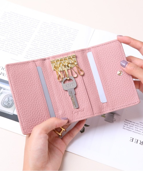 Ungrid（アングリッド）の「【Ungrid/アングリッド】牛革 L字ファスナーポケット付きキーケース（キーケース/キーアクセサリー・レディース・ブラック/ダークブラウン/パープル/グレー/カーキ/ピンク/アイボリー/ベージュ系その他/ブルー系その他/キャメル/ワイン・FREE）」の14枚目の写真