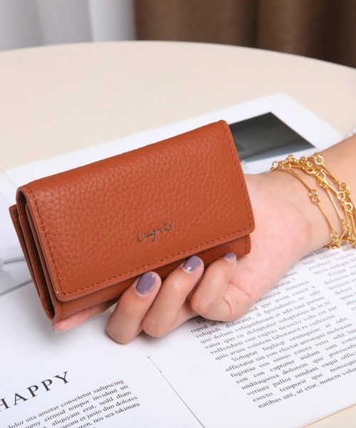 Ungrid（アングリッド）の「【Ungrid/アングリッド】牛革 L字ファスナーポケット付きキーケース（キーケース/キーアクセサリー・レディース・ブラック/ダークブラウン/パープル/グレー/カーキ/ピンク/アイボリー/ベージュ系その他/ブルー系その他/キャメル/ワイン・FREE）」の17枚目の写真