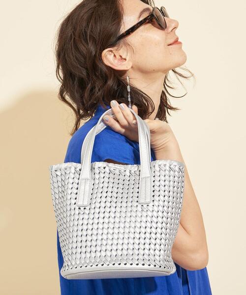 BEAUTY&YOUTH UNITED ARROWS(ビューティーアンドユースユナイテッドアローズ)の「BY∴ メッシュインポーチトートバッグ -3WAY- ◆(トートバッグ・レディース・ホワイト/ライトブルー/ブラック/シルバー・FREE)」の19枚目の写真