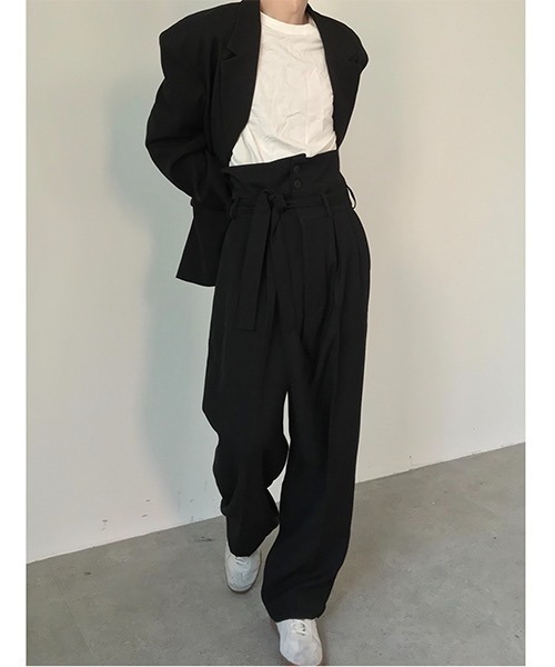 日本未入荷　韓国ブランド[COLN] ハイウエストセットアップ COLN】スラックス ビッグシルエット ハイウエスト ツータック