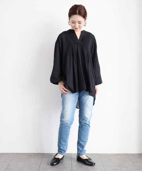 AMERICAN HOLIC(アメリカンホリック)の「ピンタックスキッパーチュニック(シャツ/ブラウス・レディース・ブラック/オフホワイト/サックスブルー/ライトベージュ・FREE)」の6枚目の写真