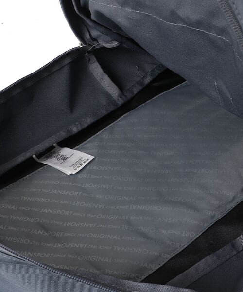 JANSPORT(ジャンスポーツ)の「WEGO/JANSPORT CROSSTOWN(バックパック/リュック・レディース・グレー/ブラック/ネイビー・FREE)」の6枚目の写真