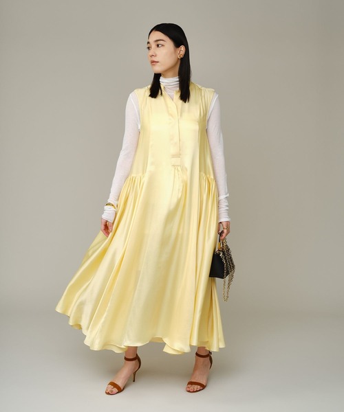 Chaos（カオス）の「Chaos(カオス)/サンディングシルクワンピース（ワンピース・レディース・ブラック/モカ/カーキ/ピンク/バーガンディー/ブルー系その他/マスタード/イエロー系その他/スカイブルー系/サックスブルー/ブラウン/ベージュ/ネイビー/レモンイエロー/ダークネイビー/グレー系その他/ミント/ダークブラウン/パープル/グレー系その他2/ピンク系その他/レッド系その他/チャコールグレー/グレー系/イエロー系・FREE）」の21枚目の写真