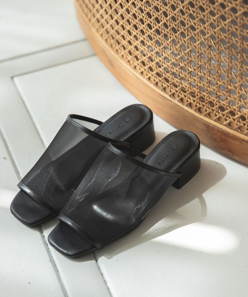 rectangle（レクタングル）の「スクエアトゥシアーサンダル（サンダル・レディース・ホワイト/ブラック/ベージュ・SMALL/MEDIUM/LARGE）」の7枚目の写真