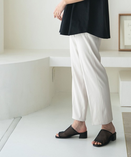 rectangle（レクタングル）の「スクエアトゥシアーサンダル（サンダル・レディース・ホワイト/ブラック/ベージュ・SMALL/MEDIUM/LARGE）」の16枚目の写真