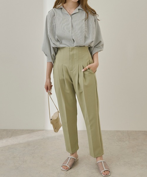 Ambre Neige(アンブルネージュ)の「ウエストタックシャツ/【WEB/EC限定商品】(シャツ/ブラウス・レディース・ホワイト/チャコールグレー/グレー・FREE)」の9枚目の写真