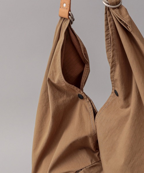 SLOW（スロウ）の「【SLOW/スロウ】wrap bag M/ショッパー