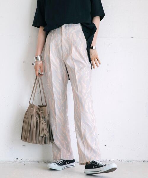 coen by SIZU（コーエンバイシズ）の「coen by SIZU カラーフレアパンツ（スラックス・レディース・ピンク/ベージュ/ライム・LARGE/MEDIUM/SMALL）」の6枚目の写真