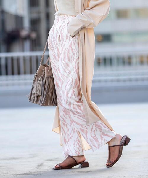 coen by SIZU（コーエンバイシズ）の「coen by SIZU カラーフレアパンツ（スラックス・レディース・ベージュ/ライム/ブラウン/ピンク・LARGE/MEDIUM/SMALL）」の6枚目の写真